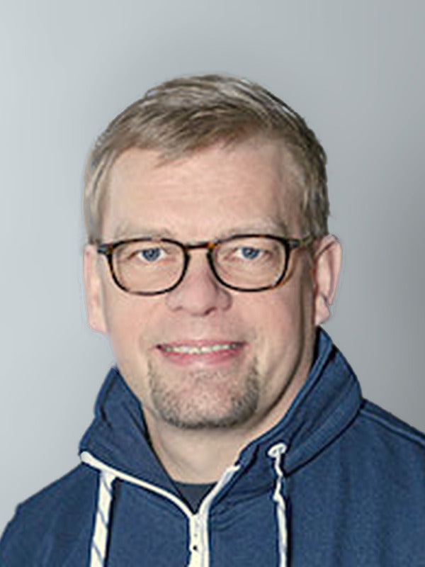 Petri-Vuorela_42067cf9-6d80-43bc-8c7d-3fb74537c60f.jpg